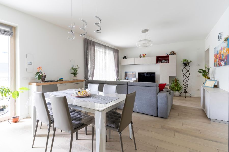 Servizio Fotografico Immobiliare di un appartamento a Rovereto (TN) - Maggio 2023